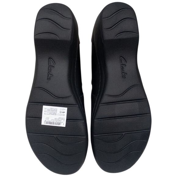 Clarks Channing Haley Slip On Black Leather Loafers Womens size 9 Low Wedge Heel - Picture 7 of 7